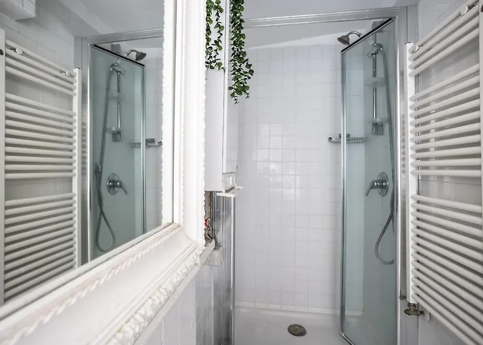 The Pantheon Penthouse Collection Apartment Rom